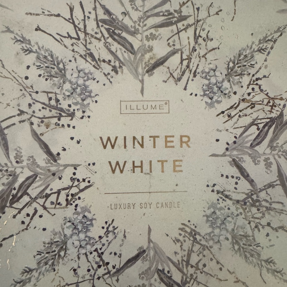 Illume Winter White Luxury Soy Candle